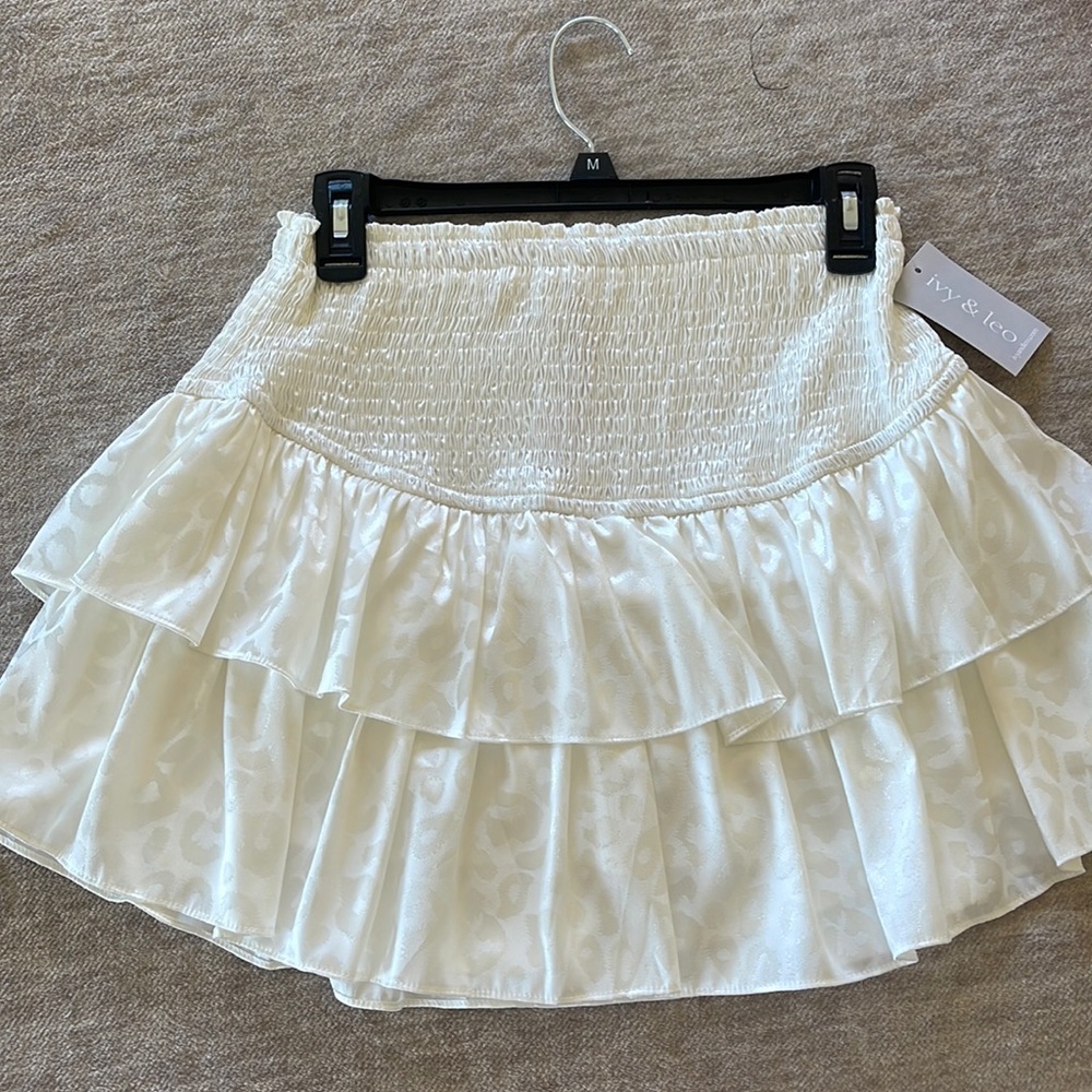 Ivy & Leo White Skirt!